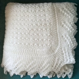 Exquisite Hand Knitted Cobweb Lace Baby Shawl Blanket Natural White image 4