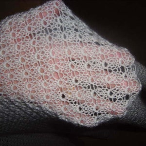 Exquisite Hand Knitted Cobweb Lace Baby Shawl Blanket Natural White image 3