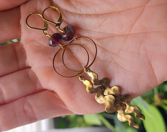 Ruby Red & Hammered Brass Simple Hypoallergenic Earrings