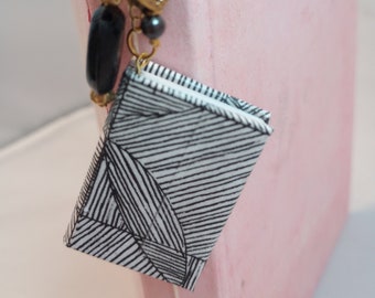 Black and Gold Line Art Book Dangle
