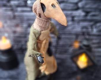 Mystic Raven Skull Art Doll – Gothic Decor, Occult Healer Gift, Witchy OOAK Sculpture