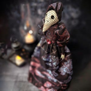 Macabre Victorian Bird Skull Art Doll: Gothic Raven Decor