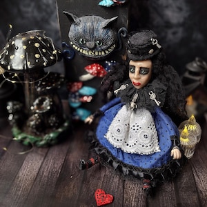 Alice in Wonderland Art Doll – Cheshire Cat Glow Gothic Decor, Fantasy Wonderland Gift