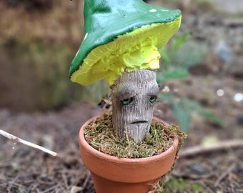 Figura de hongo caprichosa / Decoración de jardín artesanal