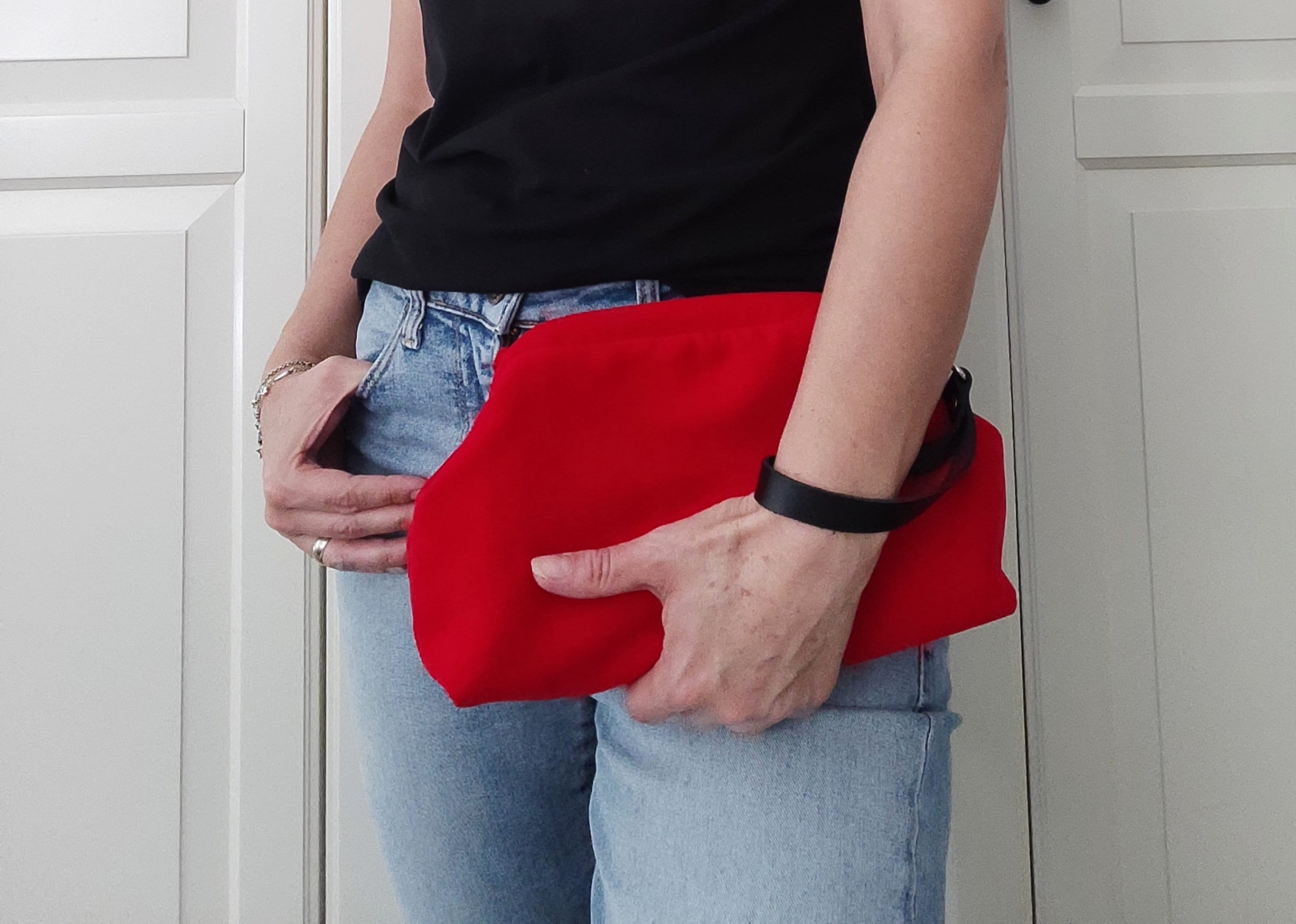 Red Wedding Clutch Bag, Versatile Women's Everyday Bag with Chain and Leather Handle, Small Stylish Cloud Bag