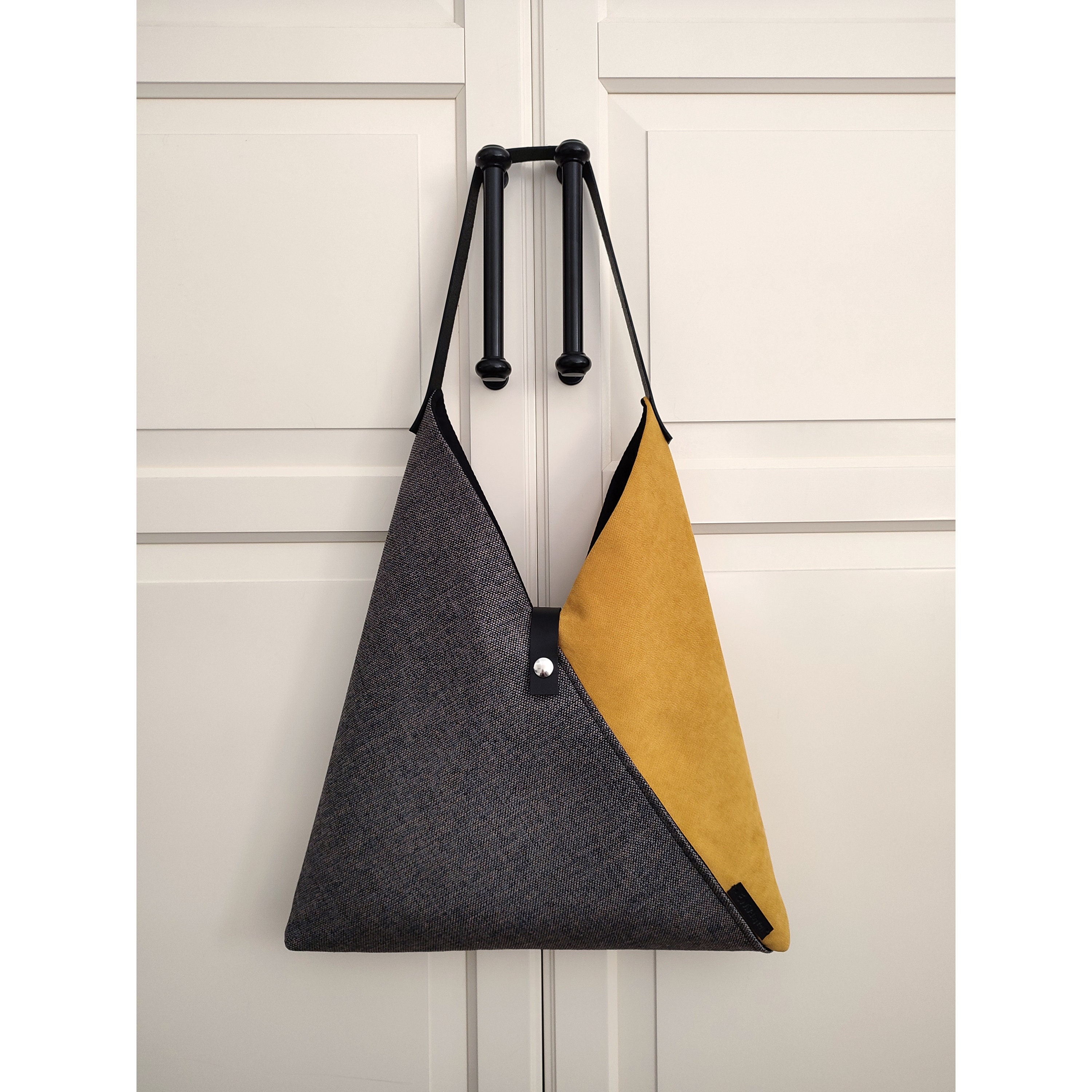 One Handle Triangle Shape Hobo Bag - Japanese Origami One Handle Triangle Shape Hobo Bag - Japanese Origami