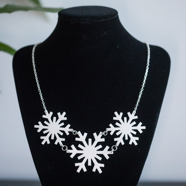 Delicate White Christmas Snowflake Necklace : Soft Silicone, Vegan and Hypo-Allergenic