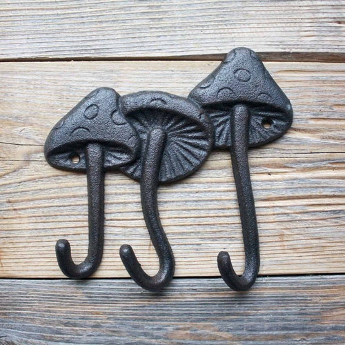 Mushroom Key Rack, Forest Theme Decor, Garden Shed Organizer