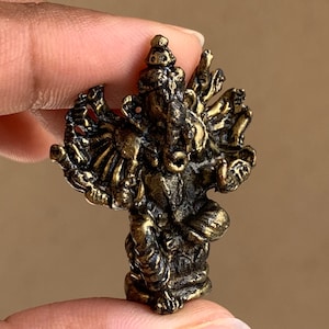 Vintage Solid Brass Ganesha Statue, Tiny miniature Antique Indian Amulet, Portable pocket travel altar Deity