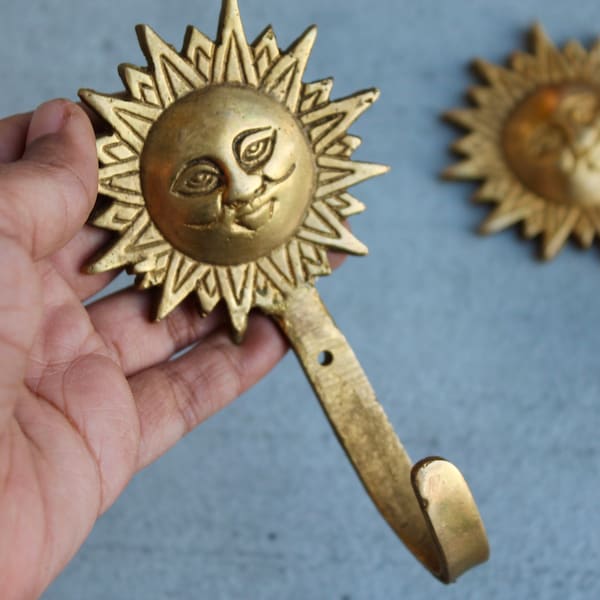 Vintage wall hook - Sun/ Celestial Design, Antique Brass Door pull, Entryway decor wall mount Sun Room statue/Figurine