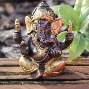 Vintage Brass Lord Ganesha, Hindu/ Hinduism Symbol, Travel Altar deity statue OR Meditation table decor