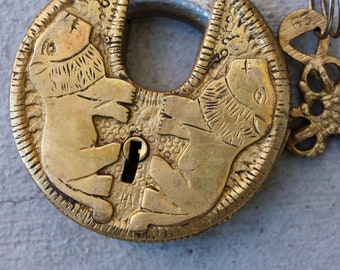 Candado vintage con forma de león, antiguo candado funcional, candado de bronce grabado, regalo de boda rústico.