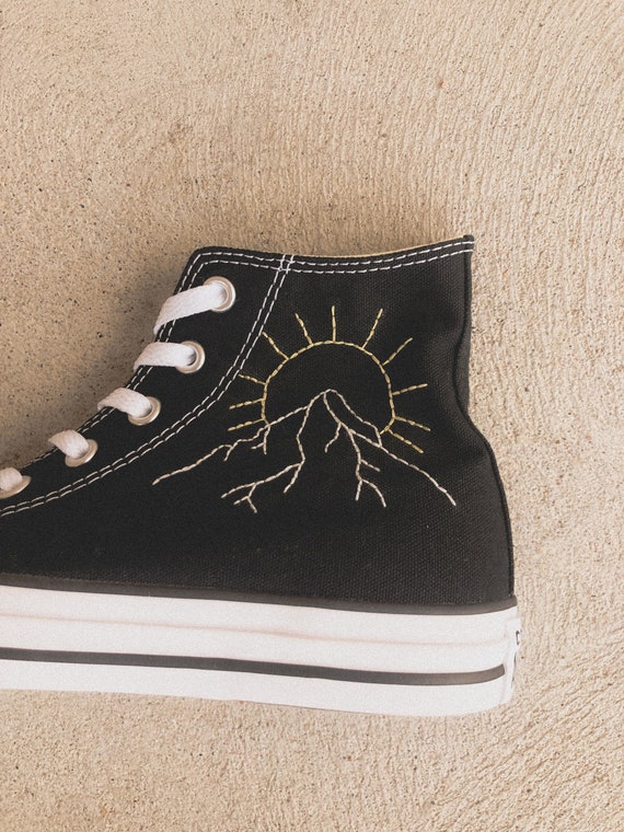 converse store traverse mountain