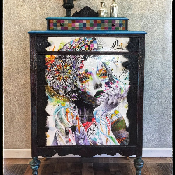 SOLD~ Hand painted antique chest of drawers / dresser