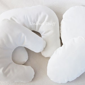 Adorable Crescent Moon Posing Pillow With Stars - Perfect For Newborn Photography Sessions