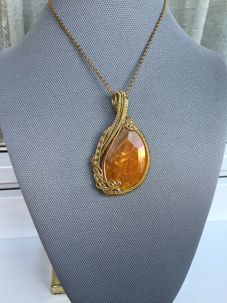 Gold Wire Wrapped Necklace.yellow Agate Stone for Health and Passion