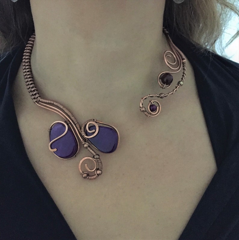 Lilac Agate Wire Wrapped Necklace. Agate Stone Have Amazing Healing and Spiritual Properties