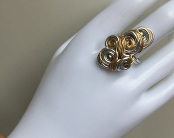 Silver Ring. Adjustable Ring of Aluminium Wire and Silver Colour Beads. Silver Gold Colour Aluminium Ring. Wire Wrapped. Hand Made Jewelry
