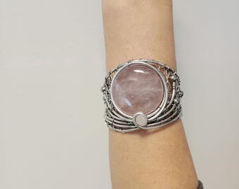 LOVE. Romantic rose quartz bracelet gift for her, handmade adjustable wire jewelry. October birthstone, love, tenderness & feminine elegance