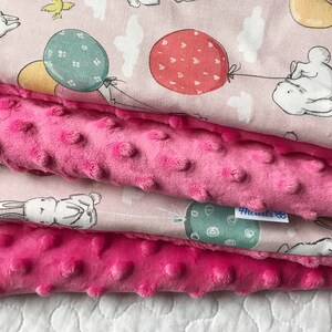 Cobertor para recém-nascido, cobertor minky para recém-nascido, cobertor para bebê menina, cobertor para menina, roupa de cama macia, coelho em nuvens rosa, lebre nas nuvens, roupa de bebê