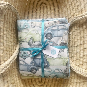 Newborn Baby Blanket, Baby Boy Blanket, VW Beetle Blanket, Baby Girl Blanket, Nursery Blanket, VW Beetle Quilt, Gift Blanket, Retro zdjęcie 1