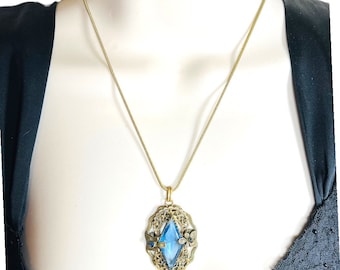 Vintage 1920s Art Deco Topaz Light Blue Glass Pendant Gold Plated Necklace