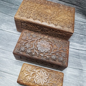 Bloem bloemen hout Keltische boxset, Ierse houten kist, Welsh aandenken, handgegraveerde magie, heks tarotkaart, Wicca, Pagan, Small, Med, Large