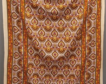 Red/Beige Jaipur Celtic Tapestry, India Tablecloth, Full Bed Spread, Magic Wall Hanging, Printed Cotton Decoration, Indian Chakra Tapestry