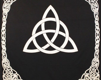 White Celtic Triquetra Knot Tapestry, Irish Twin Bed Spread, Renaissance Festival Wall Hanging, Welsh Table Cloth, 100% Cotton Decoration