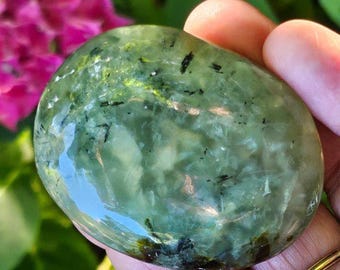 Prehnite Palm Stones - Gift for Mom Daughter Friend Guy Gift