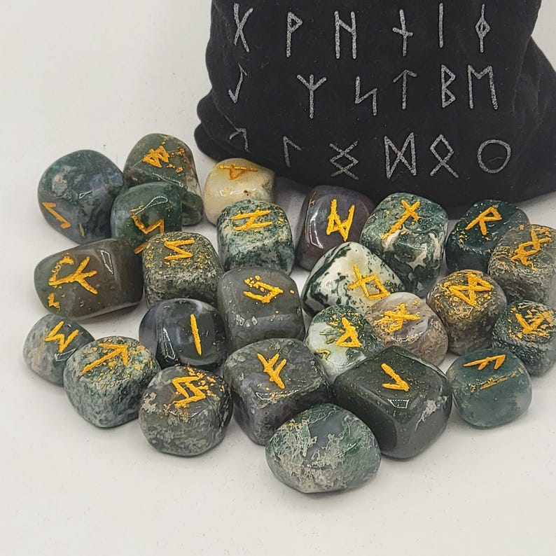 Shade Runes Moss Agate Runes Set of 25 Elder Futhark Natural Stone Crystals Chakra ...
