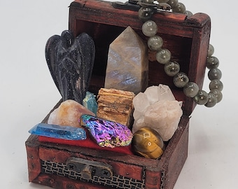 Guardian Angel Crystal Treasure Chest | Labradorite Bracelet | Moonstone Tower | Aura Quartz | Crystal Gift Box
