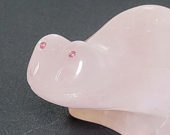 Rose Quartz Carved Frog Figurine Gift for Mom Dad Best Friend Pink
