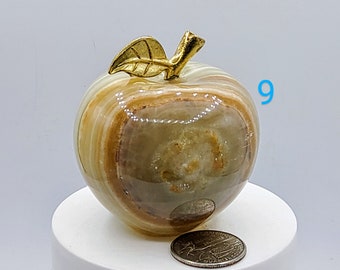 Onyx Apple Sculpture Handcrafted Elegant Fruit Carving for Home Decor & Collectibles Gift for Teachers Graduation