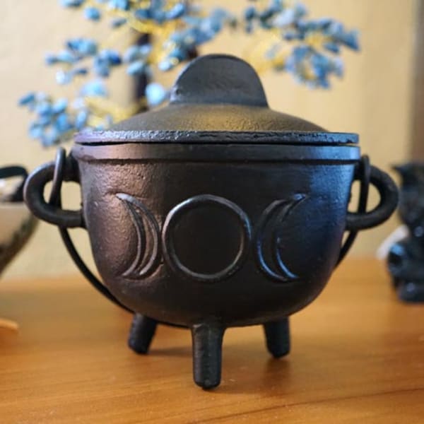 5" Cast Iron Cauldron w/ lid Triple Moon Wiccan Pagan Spells Herbs Incense Burner Halloween