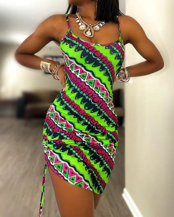 African Short stretchy dress/ African Wedding Dress /Women's Dashiki/ Kente/ Ankara/ African Clothing/ African print/ African fashion Dress African Short stretchy dress/ African Wedding Dress /Women's Dashiki/ Kente/ Ankara/ African Clothing/ African print/ African fashion Dress