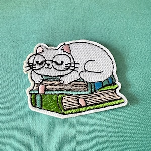 Cat Patch - Cat And Books Iron On Patch - Cats Iron On Patches - Patches For Jackets - Sew On Iron On Patch