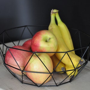 Moderner Obstkorb - Metall Schwarz Holz Design Braun - 26,5x25xH12 cm