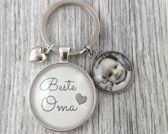 1 keychain 'Best Grandma + Photo'