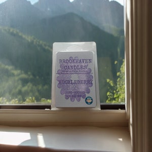 Huckleberry Scented Soy Wax Melt - Infused with Essential Oils - Hand Poured - Made in Montana - Gift - 3 Ounce