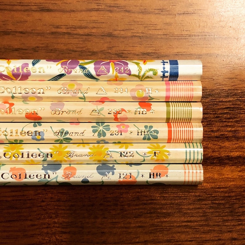 Colleen Makoto Floral 6-Pencil Sampler Set