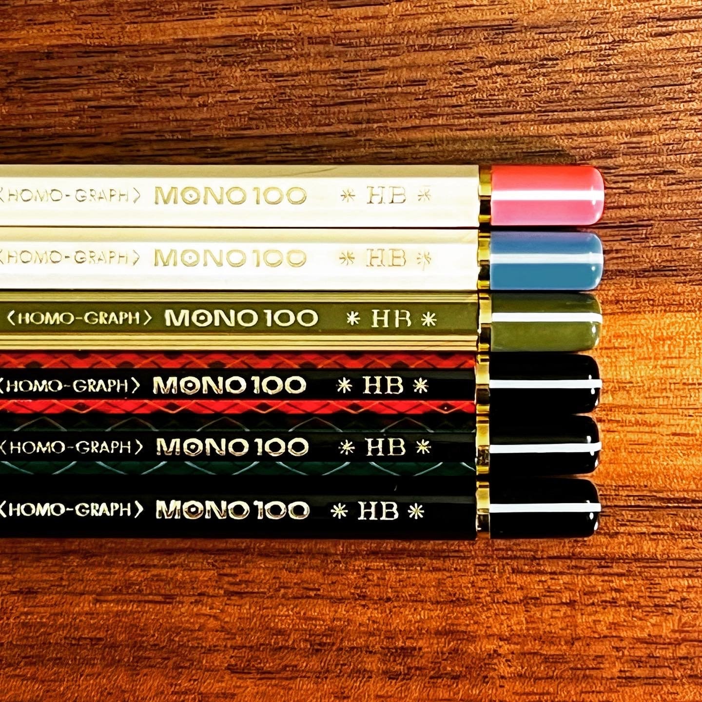 昭和レトロ MONO モノ トンボ 鉛筆 店舗用 アクリル棚 ラック
