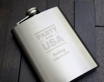 Vaterländischer Flachmann, personalisierte benutzerdefinierte gravierte, 8 Unze Edelstahl, 4. Juli Party, 4. Juli Bevorzugungen, Unabhängigkeitstag, USA, Murica