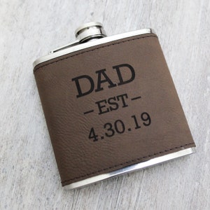 Gift for Dad, Personalized Leather Hip Flask, Custom Engraved Flask, 6 oz Stainless Flask, Father&#39;s Day Gift, Dad Flask, Father&#39;s Day Flask
