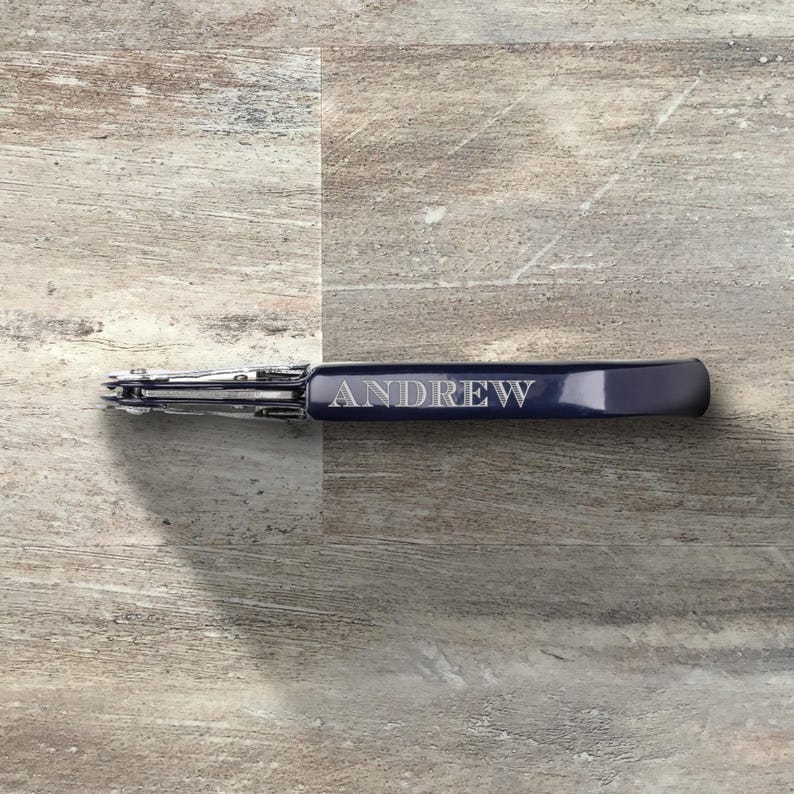 Cadeau stalknecht, gepersonaliseerde wijnflesopener, dubbel scharnierende kurkentrekker multitool, huwelijkscadeau, bruidsfeest, vrijgezellenfeest Navy Blue