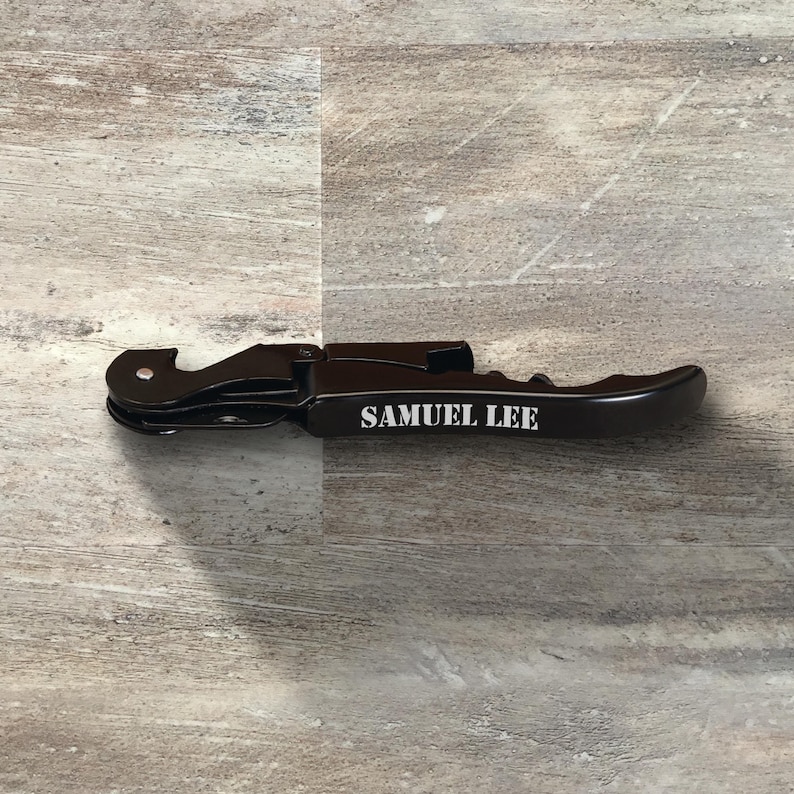 Cadeau stalknecht, gepersonaliseerde wijnflesopener, dubbel scharnierende kurkentrekker multitool, huwelijkscadeau, bruidsfeest, vrijgezellenfeest Midnight