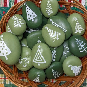 Christmas Tree Painted Rocks