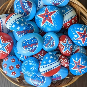 Patriotic Painted Rocks - Etsy