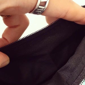 Zipper pouch image 5