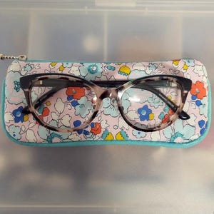 Liberty glasses pouch/ pencil case